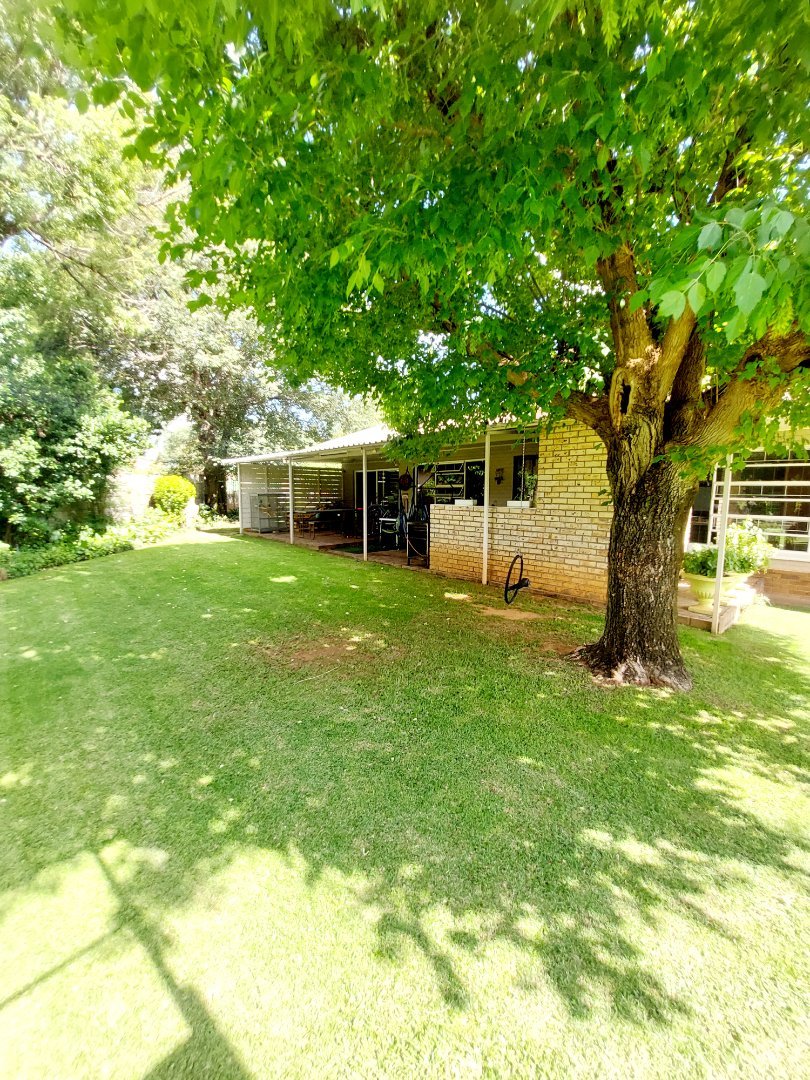 3 Bedroom Property for Sale in Flamwood North West